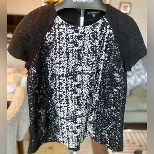 Adrianna Papell Blouse, size M